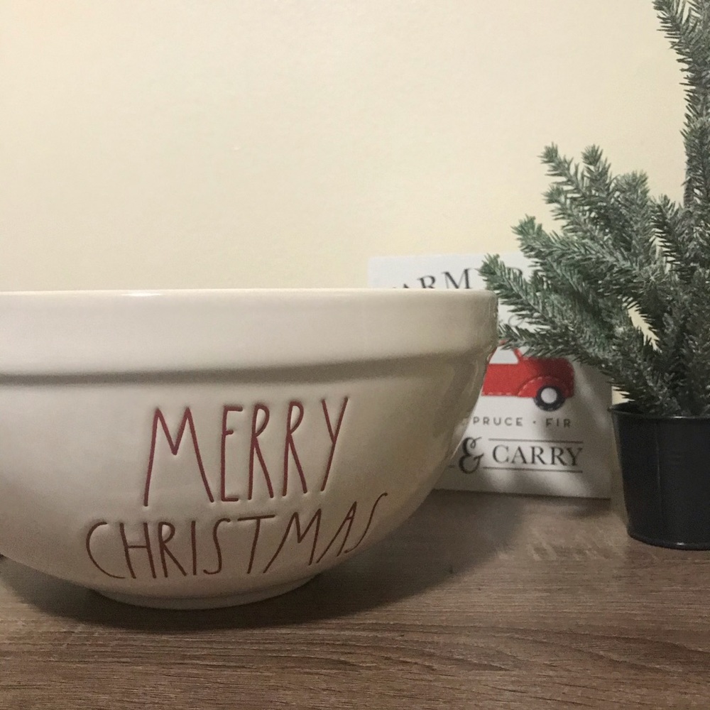 Rae Dunn HTF Merry Christmas Mixing Bowl